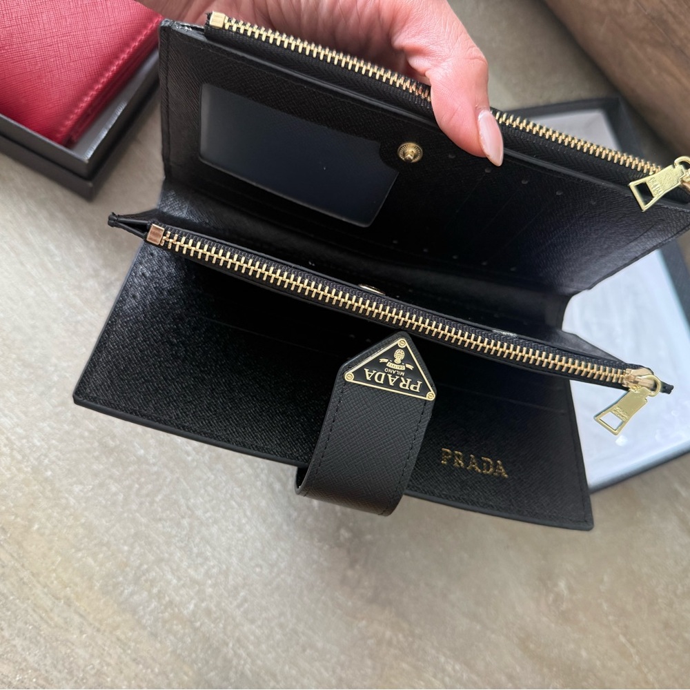 Wallet - Picture 6 of 7